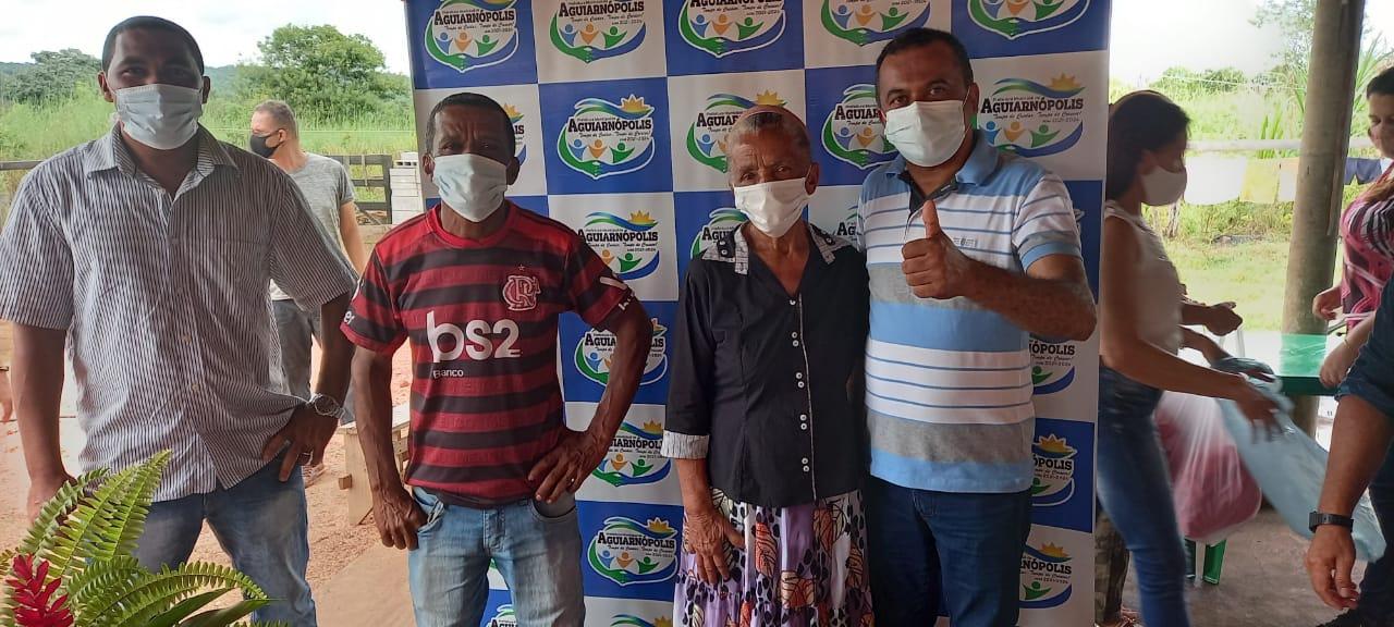 GOVERNO MUNICIPAL SE REÚNE COM MORADORES DO POVOADO BOM SOSSEGO E ANUNCIA PERFURAÇÃO DE POÇO ARTESIANO
