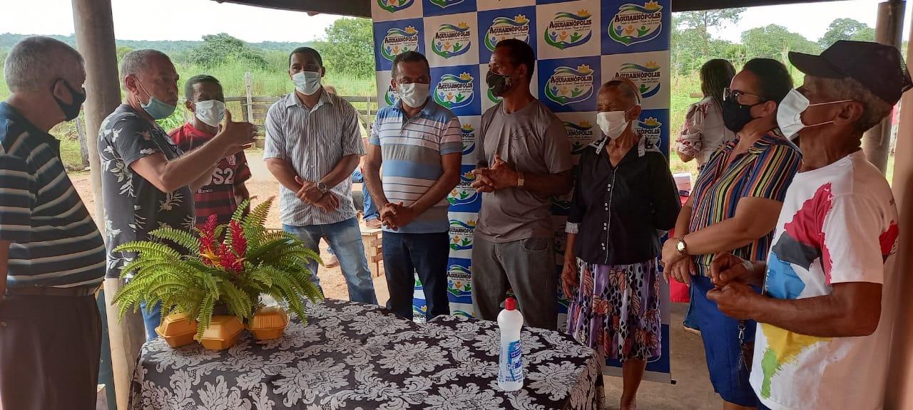 GOVERNO MUNICIPAL SE REÚNE COM MORADORES DO POVOADO BOM SOSSEGO E ANUNCIA PERFURAÇÃO DE POÇO ARTESIANO