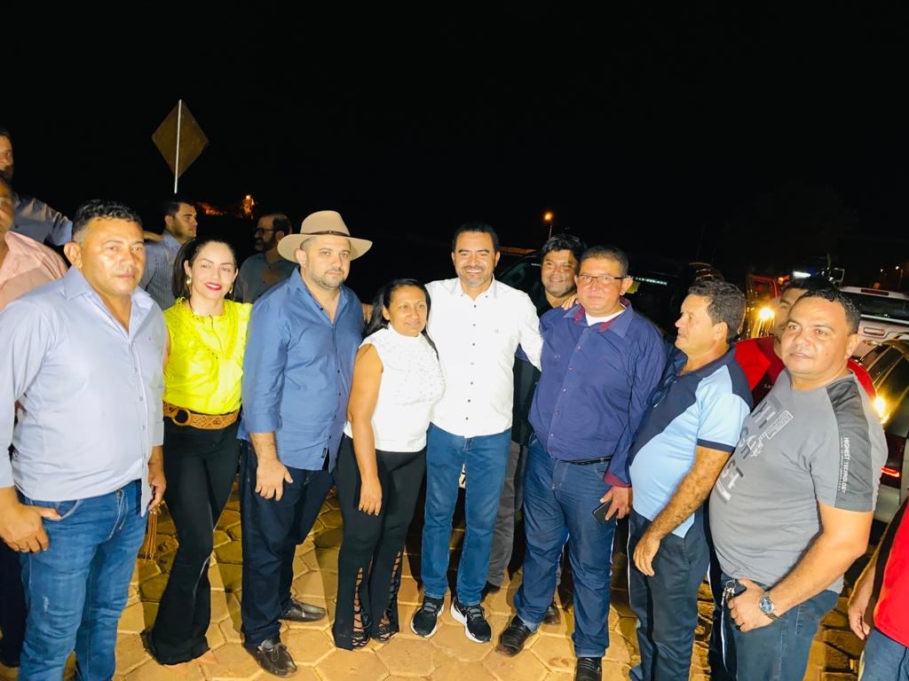 Governador Wanderlei Barbosa prestigia a festividade de 28 Anos de Aguiarnópolis 