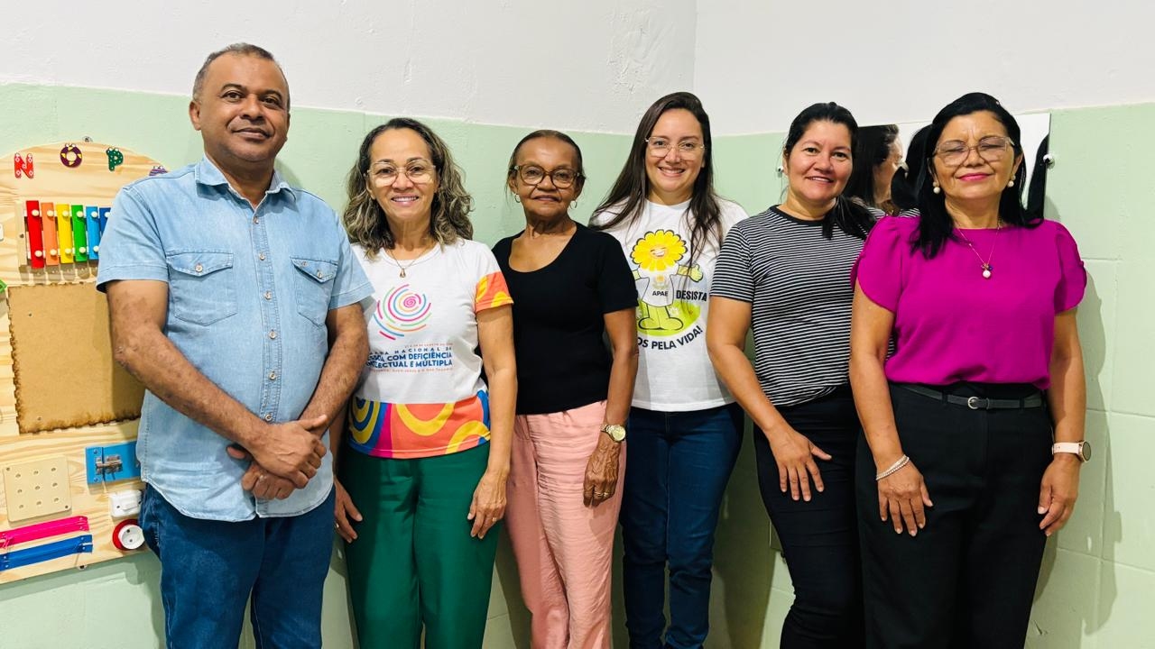 Reunião fortalece políticas de inclusão em parceria com a APAE